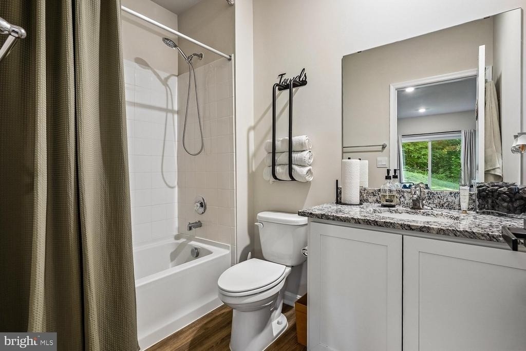 146 Pinewood Road - Photo 50