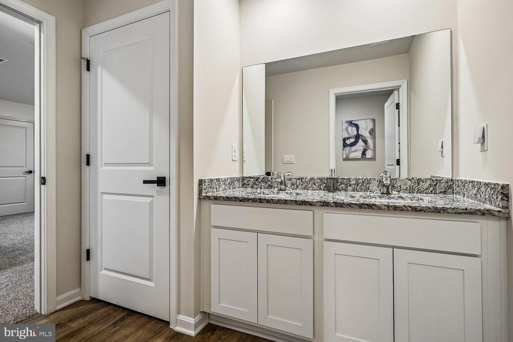 146 Pinewood Road - Photo 32