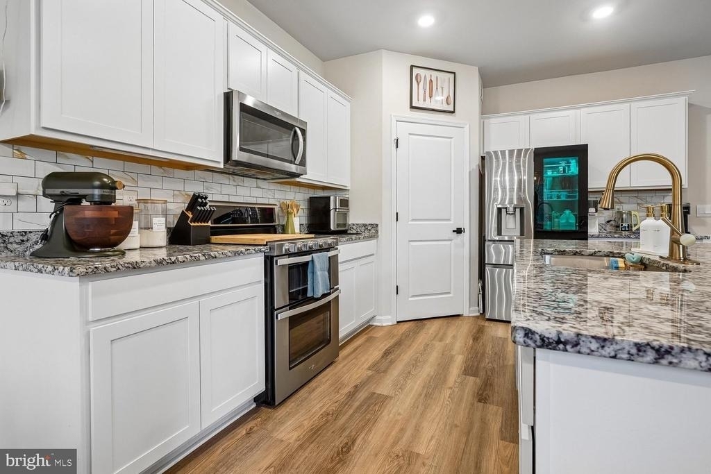 146 Pinewood Road - Photo 4