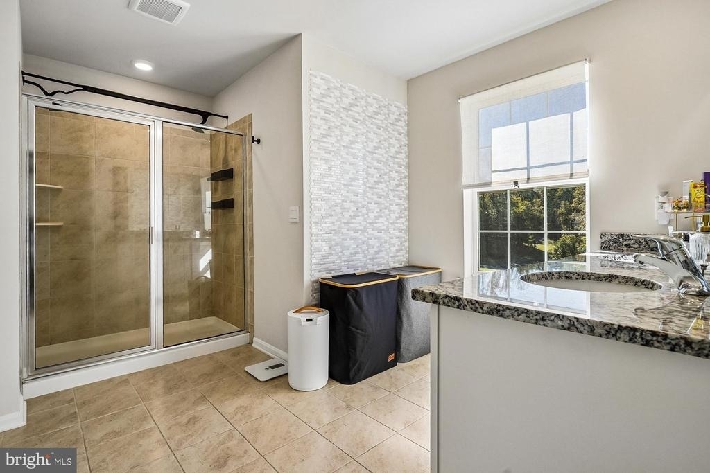 146 Pinewood Road - Photo 24