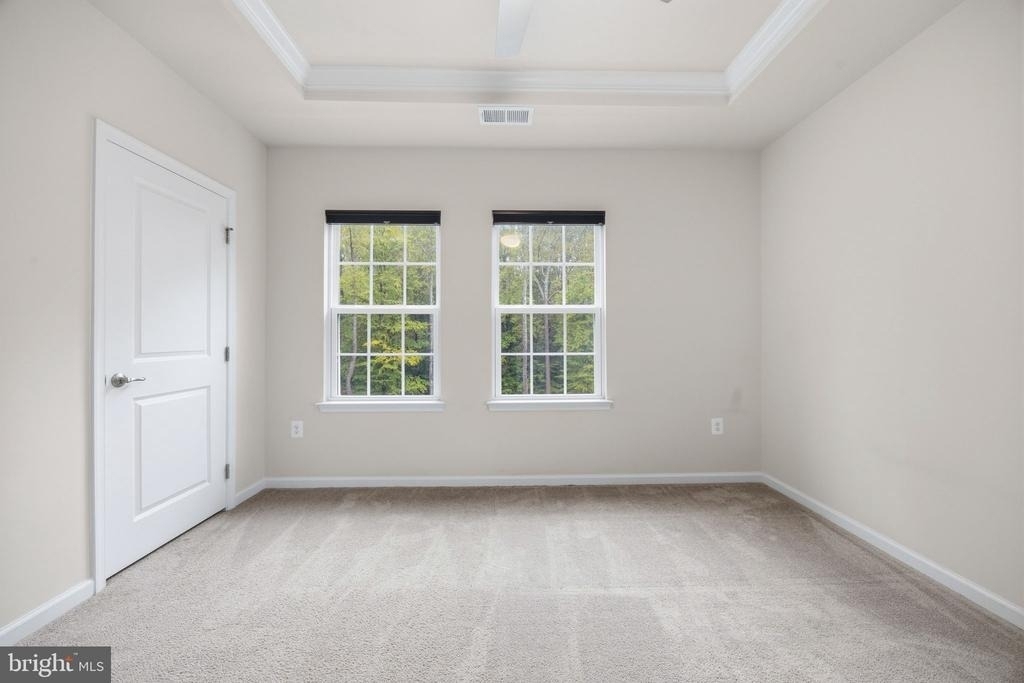 622 Streamview Drive - Photo 15