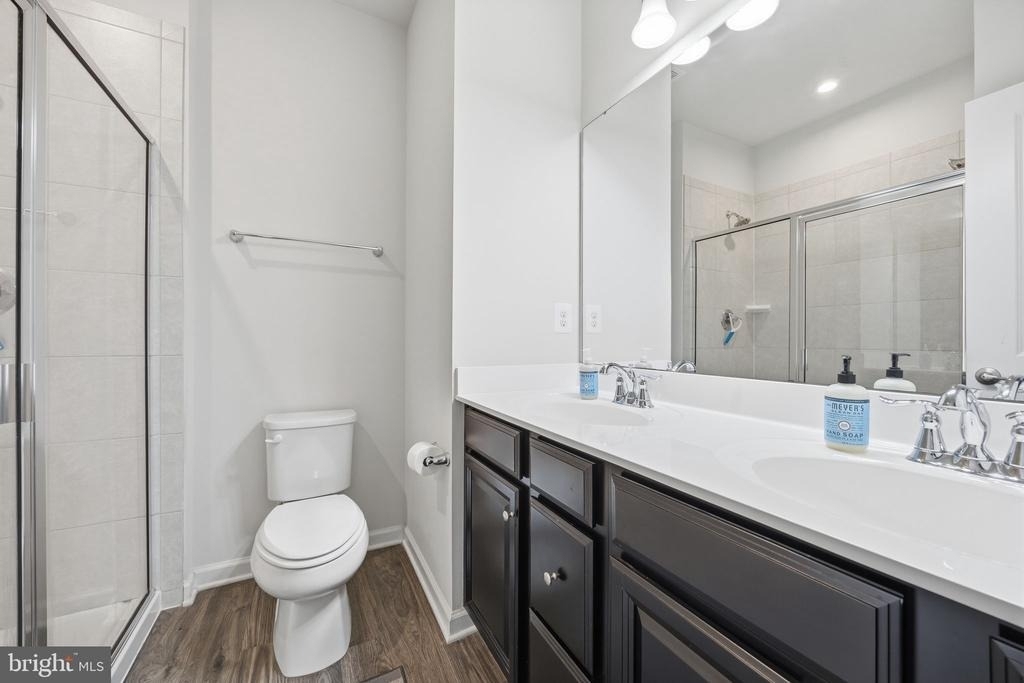 622 Streamview Drive - Photo 16
