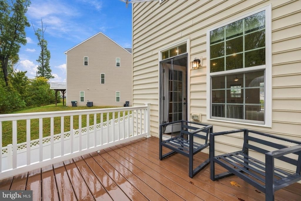 622 Streamview Drive - Photo 29