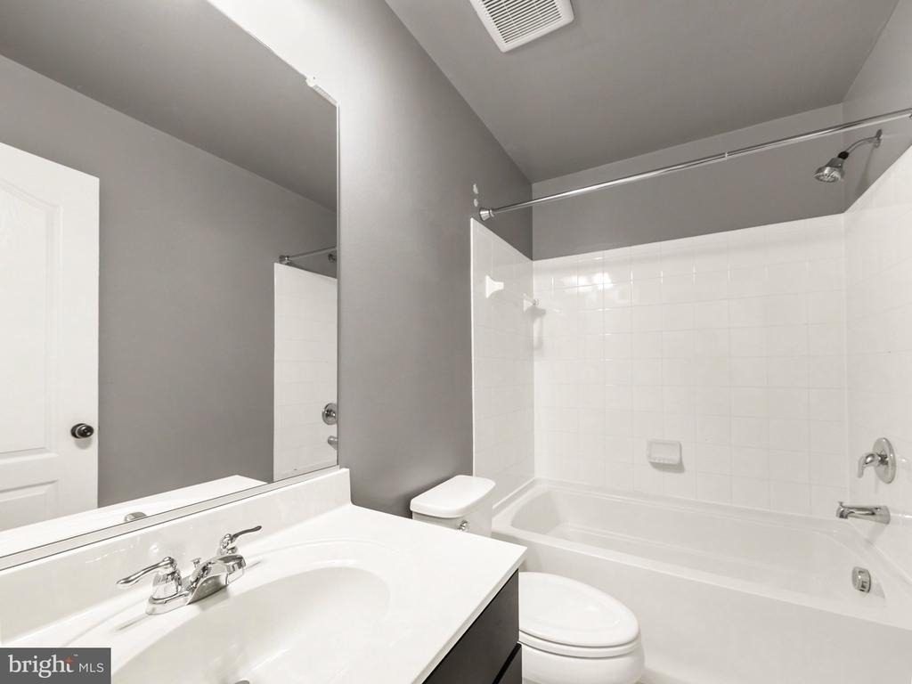 1512 Hudgins Farm Circle - Photo 17