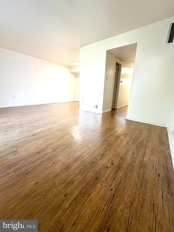7921 Meadow Court - Photo 14