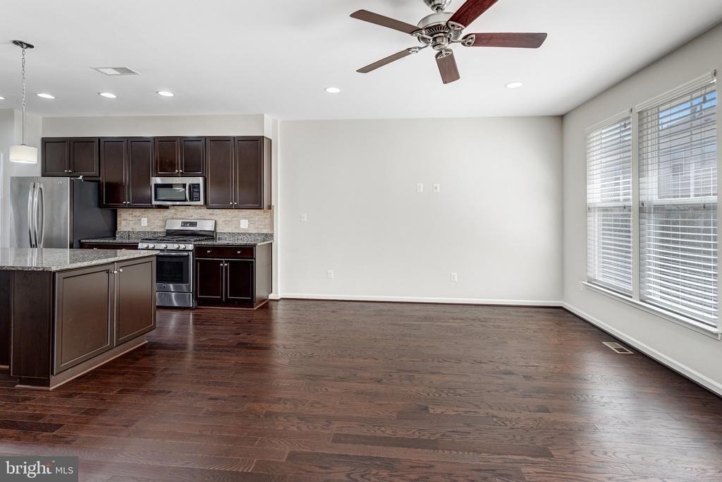 8940 Dahlgren Ridge Road - Photo 6