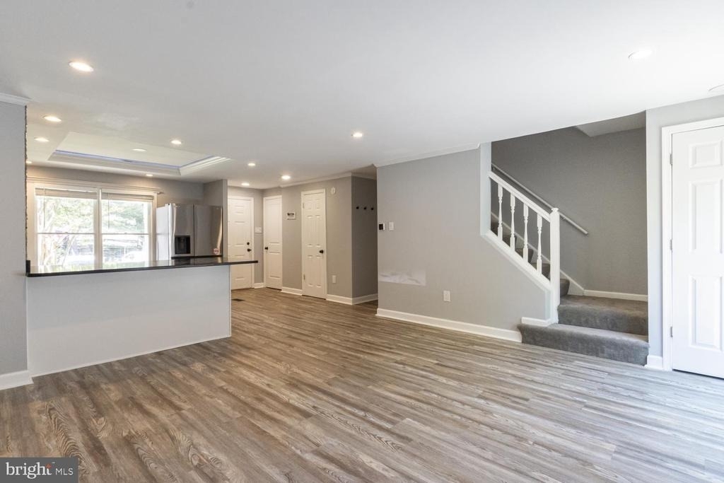 1895 Pohick Creek Court - Photo 5