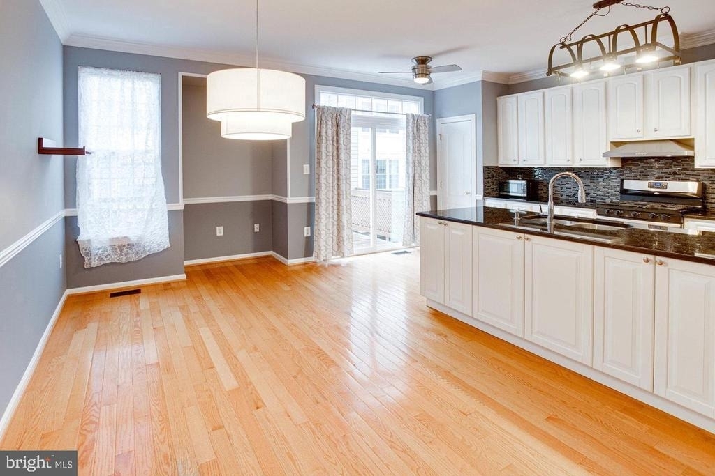 938 Herons Run Lane - Photo 10