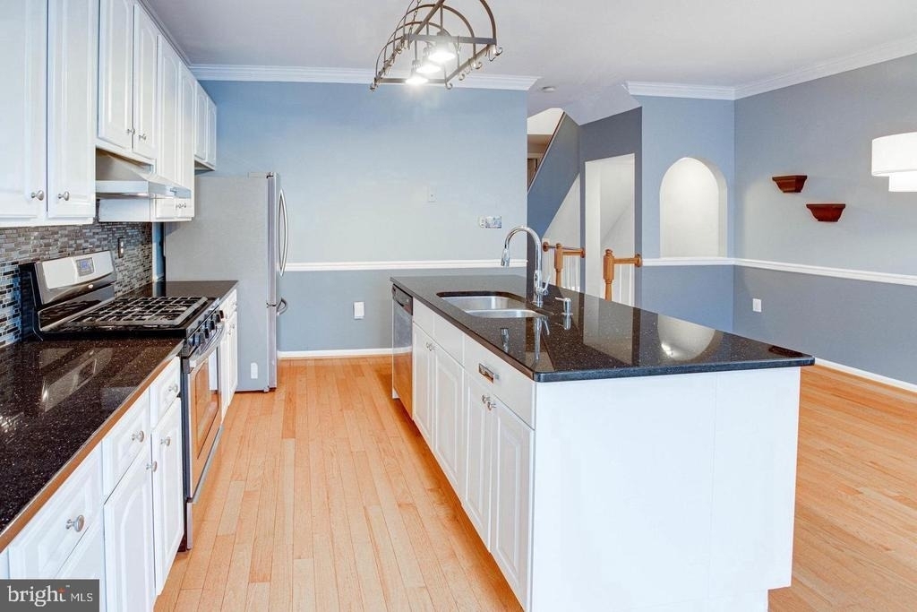 938 Herons Run Lane - Photo 13