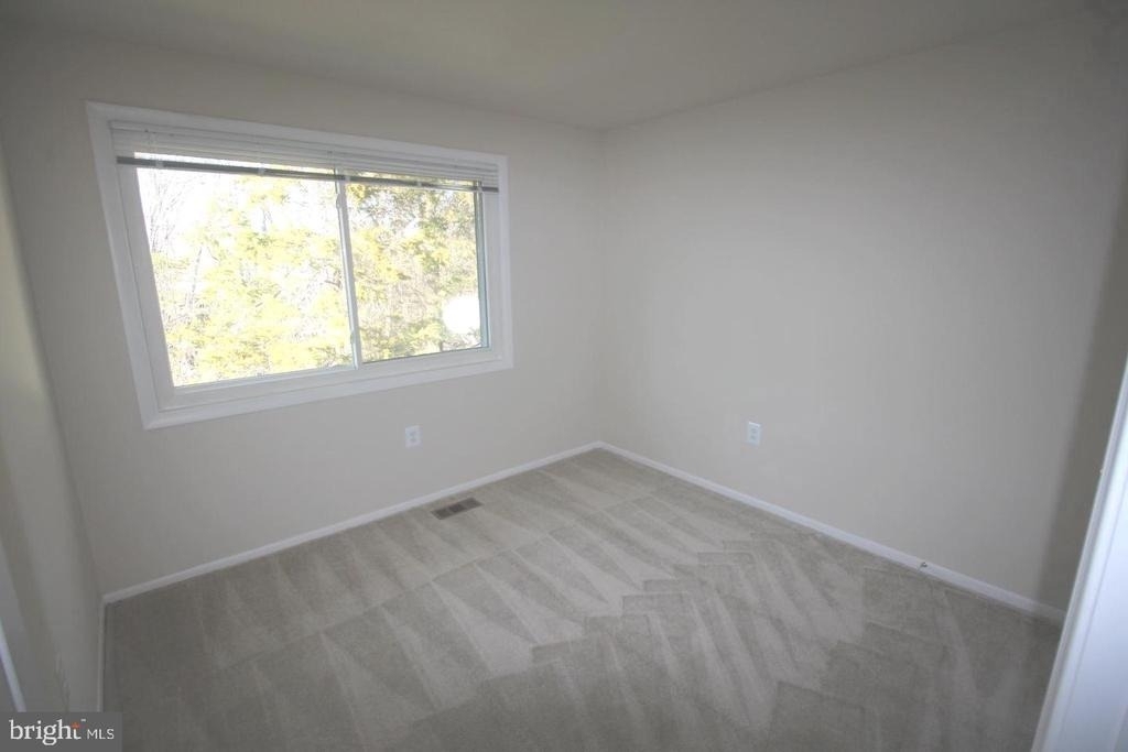 48 Monarch Drive - Photo 18