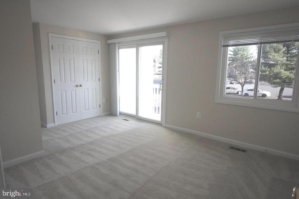 48 Monarch Drive - Photo 16