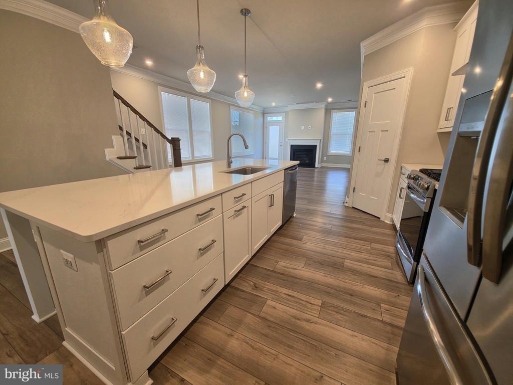 344 Bayberry Lane - Photo 2