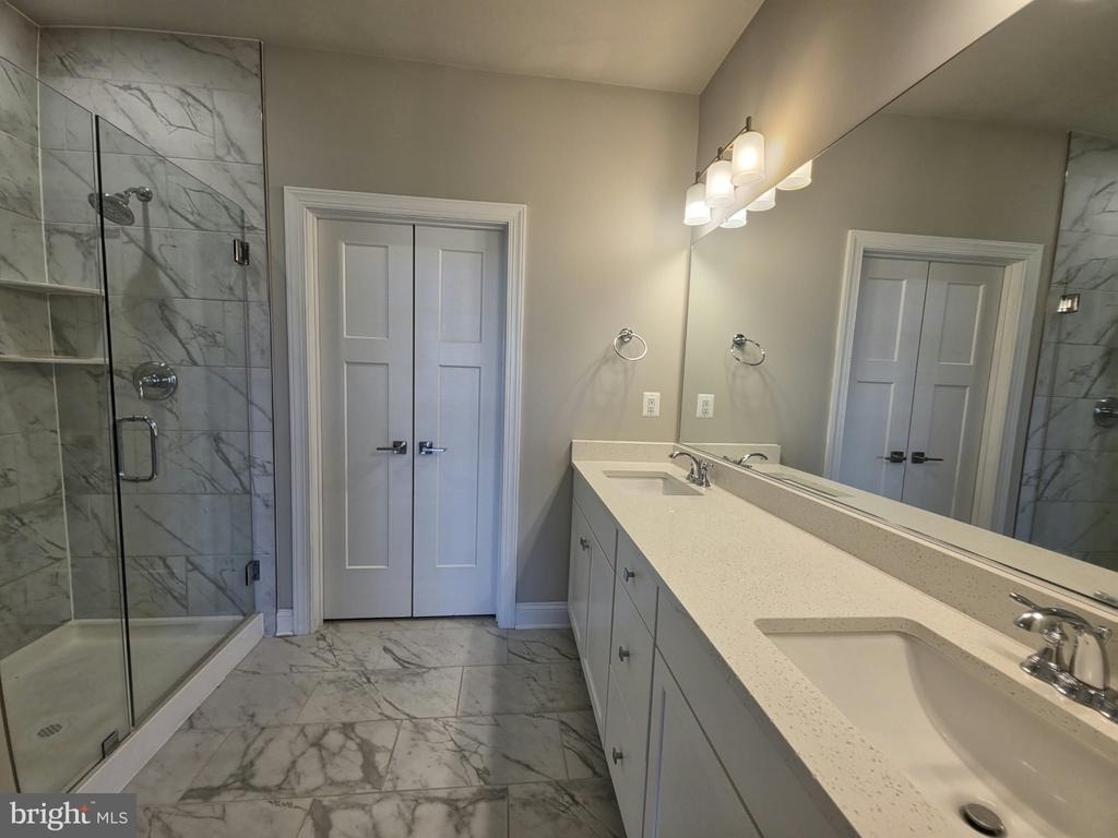 344 Bayberry Lane - Photo 6