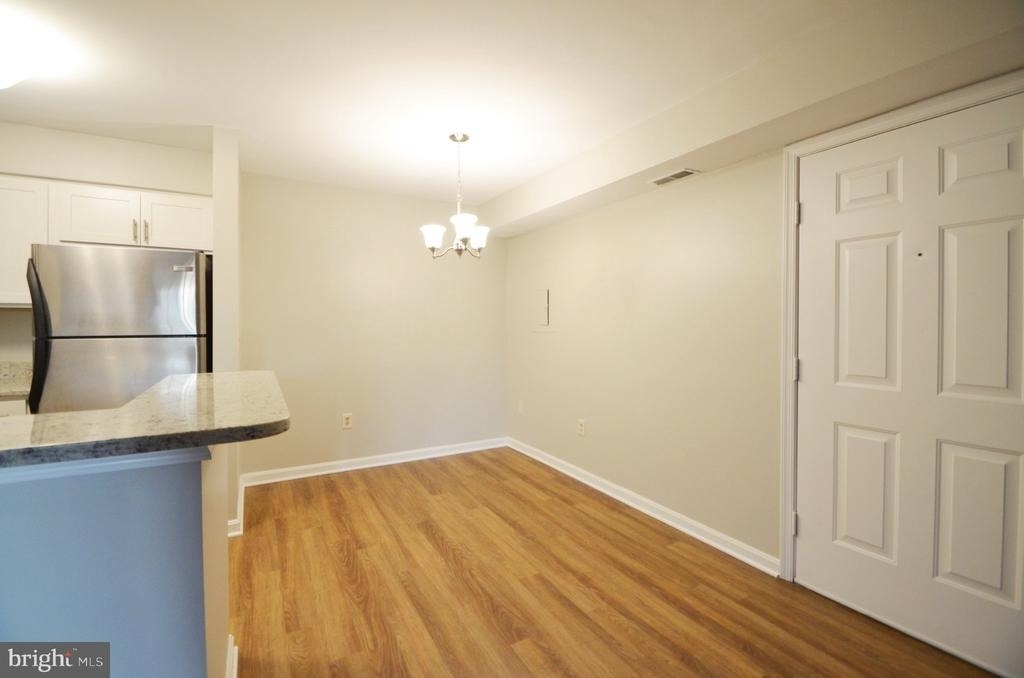 6920 Mary Caroline Circle - Photo 7