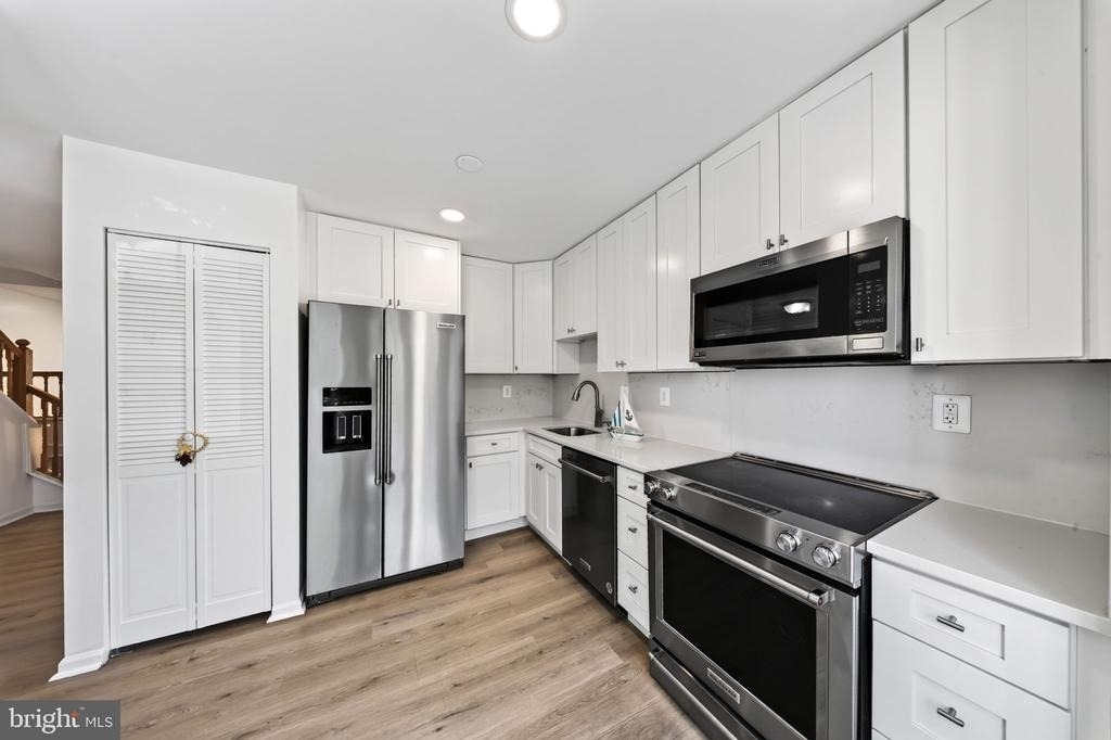 4123 Weeping Willow Ct Court - Photo 10