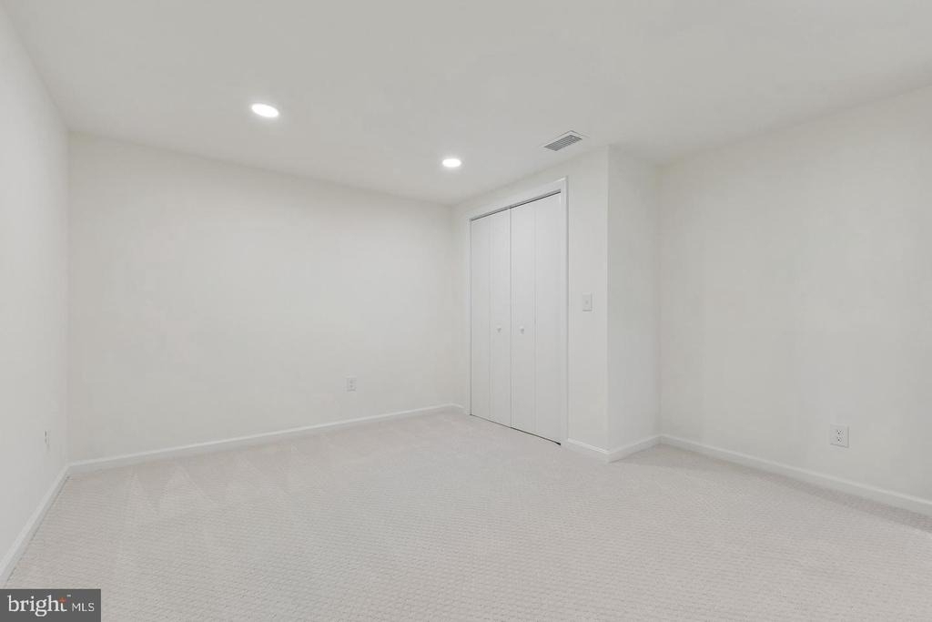 4408 Banff Street - Photo 27