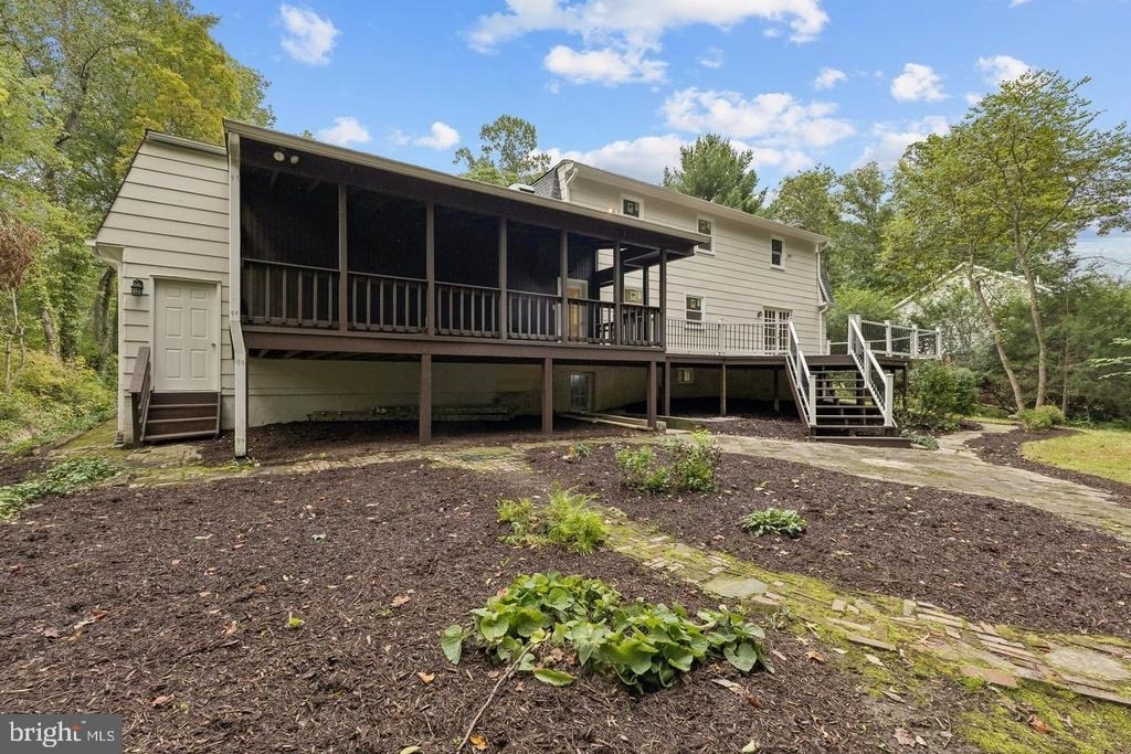 4408 Banff Street - Photo 30