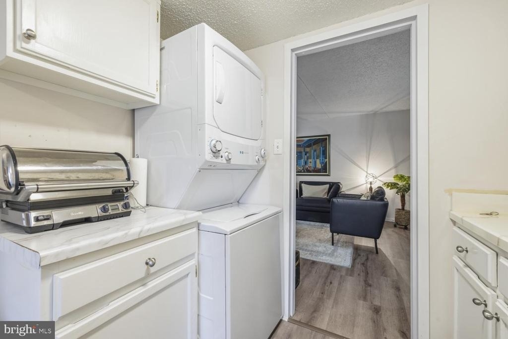 11815 Breton Court - Photo 8
