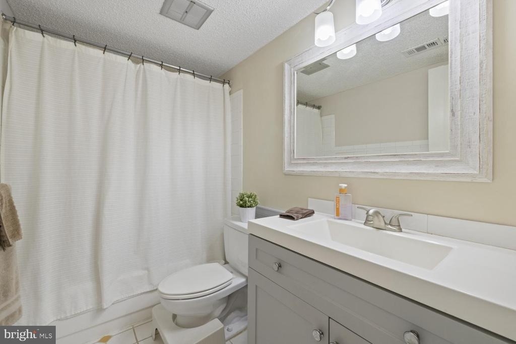 11815 Breton Court - Photo 9