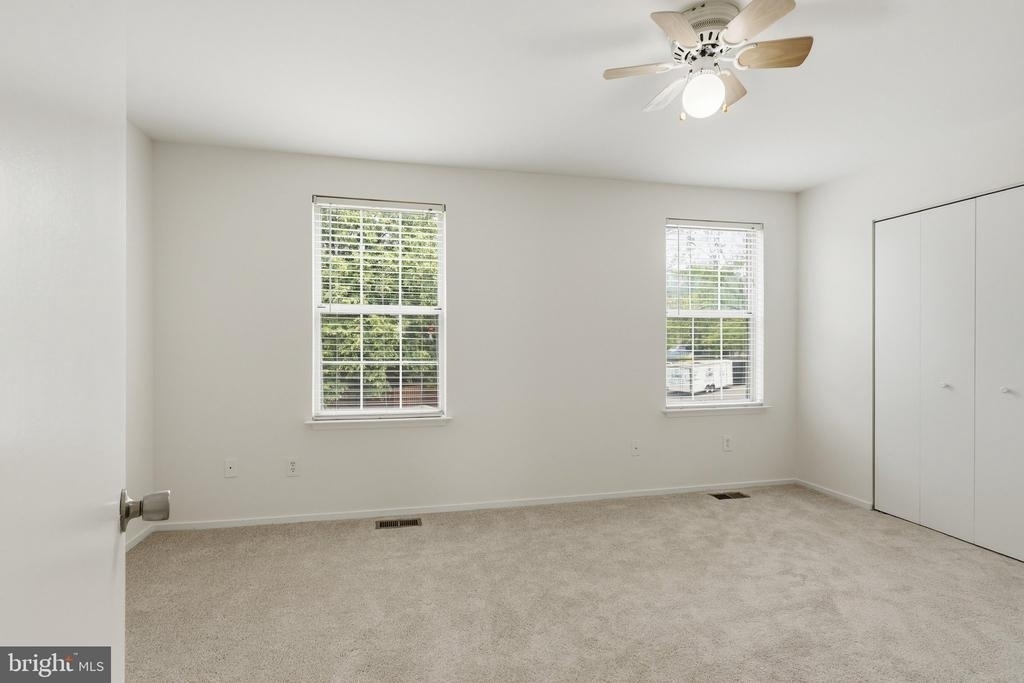 5906 Bridgetown Court - Photo 19