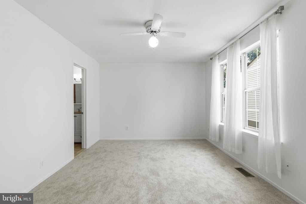 5906 Bridgetown Court - Photo 17