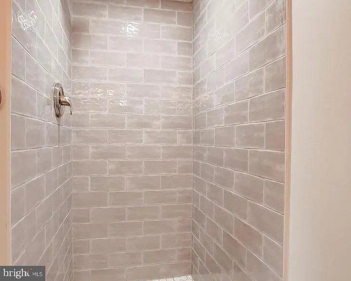 6270 Edsall Road - Photo 13