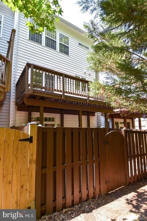 7810 Locust Leaf Lane - Photo 42