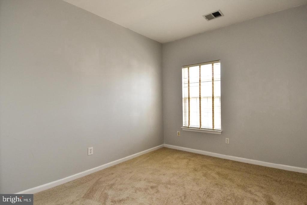 7810 Locust Leaf Lane - Photo 24