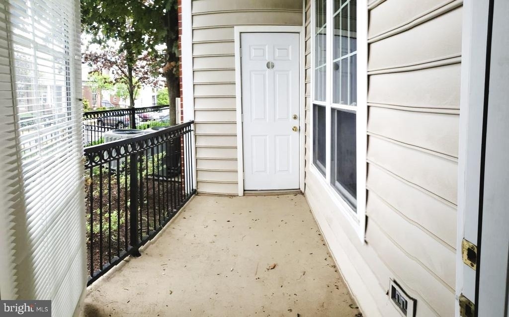 1521 Spring Gate Drive - Photo 12