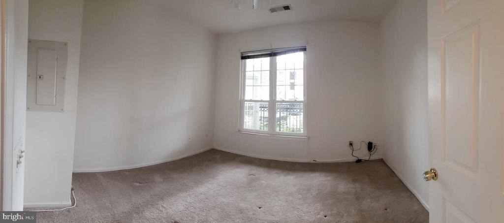 1521 Spring Gate Drive - Photo 10