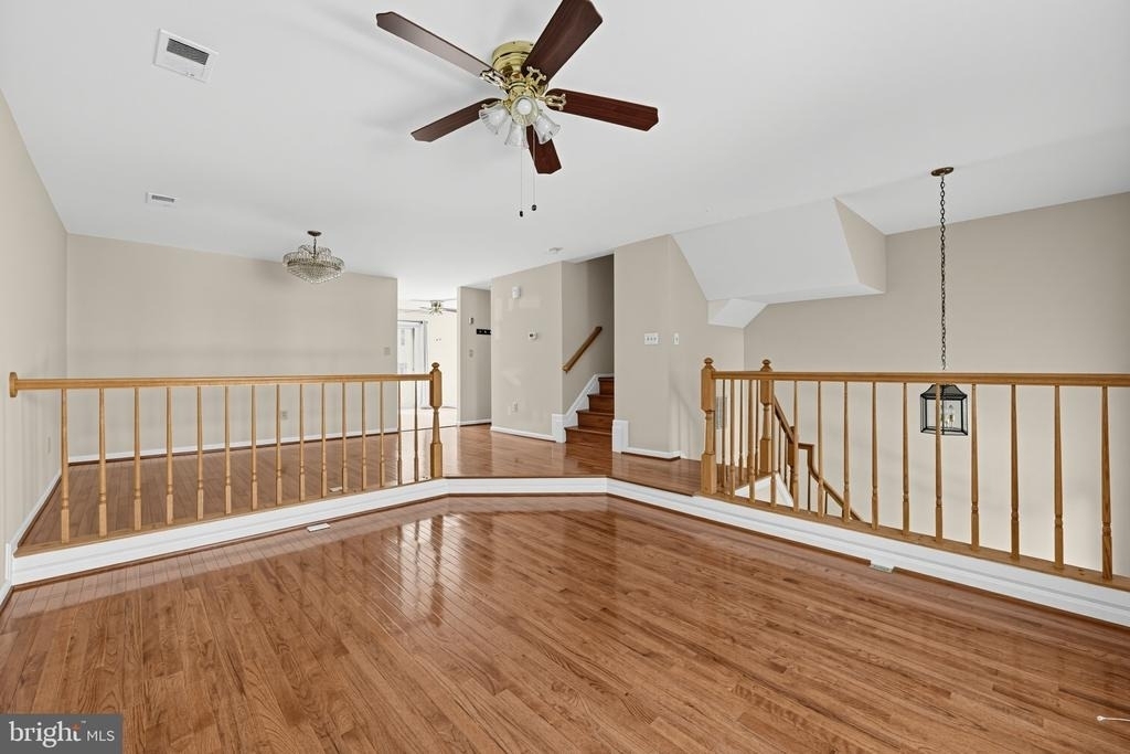 7427 Salford Court - Photo 20