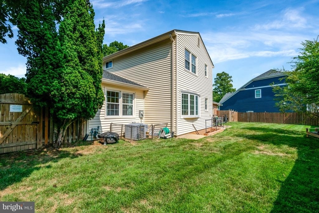 1363 Macbeth Street - Photo 13