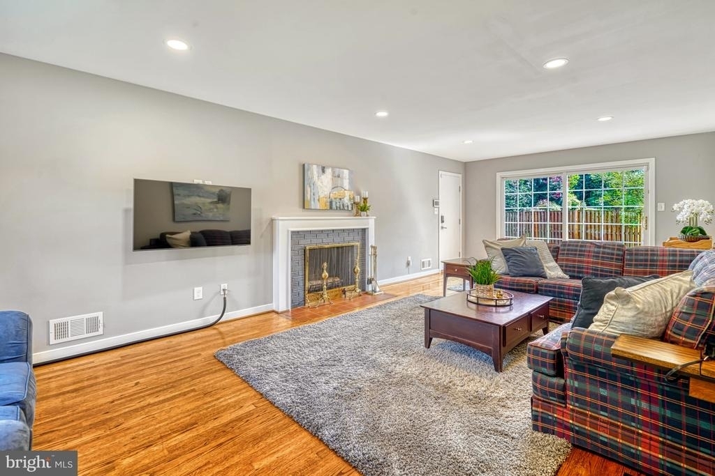 1363 Macbeth Street - Photo 11