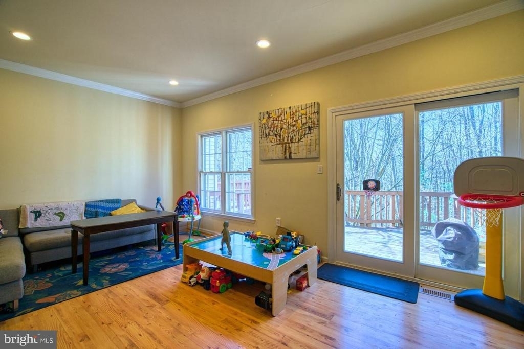 6137 Summer Park Lane - Photo 4