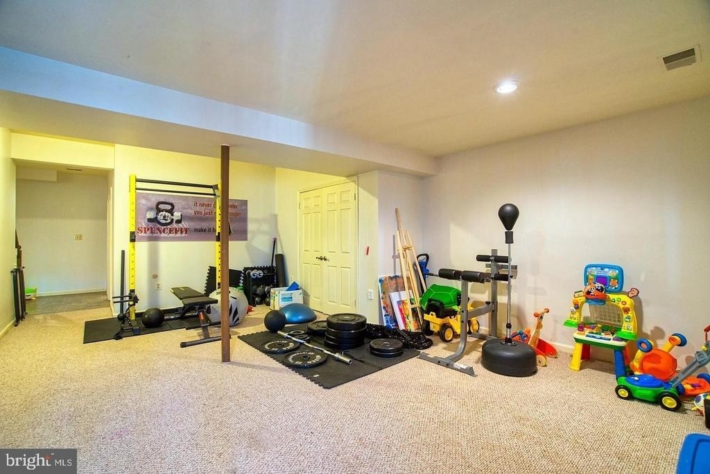 6137 Summer Park Lane - Photo 14