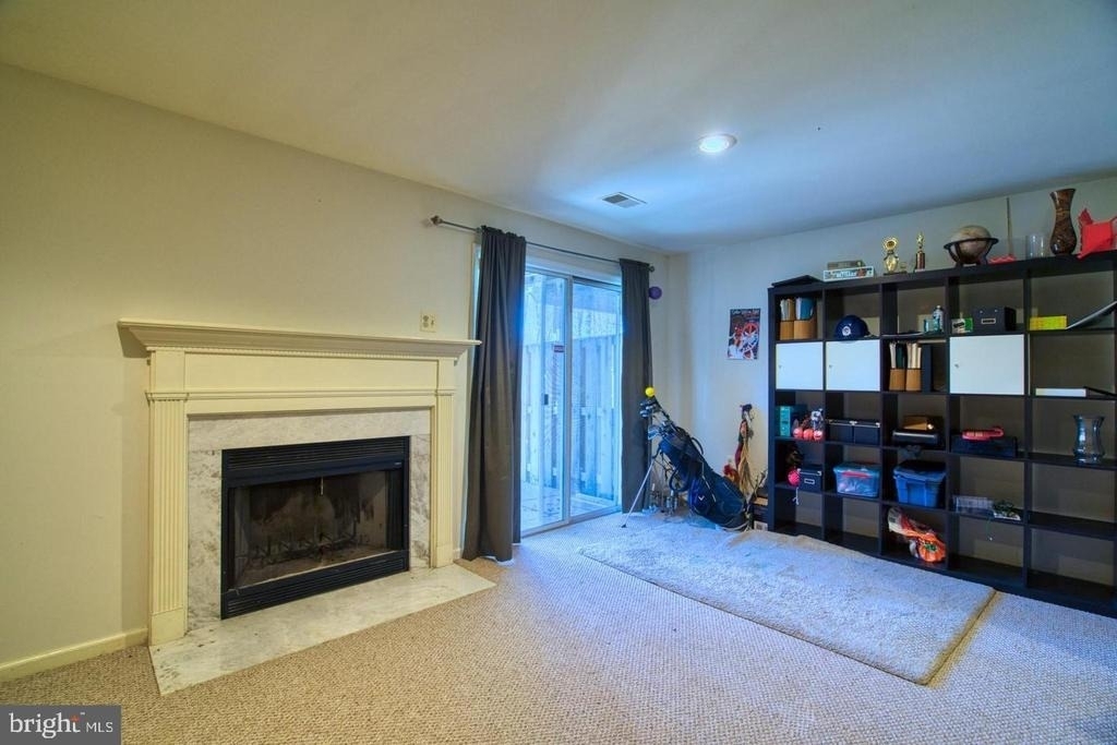 6137 Summer Park Lane - Photo 15