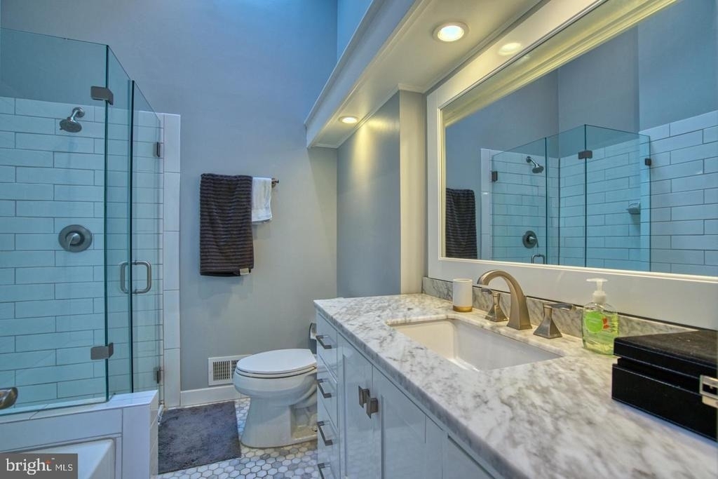 6137 Summer Park Lane - Photo 10