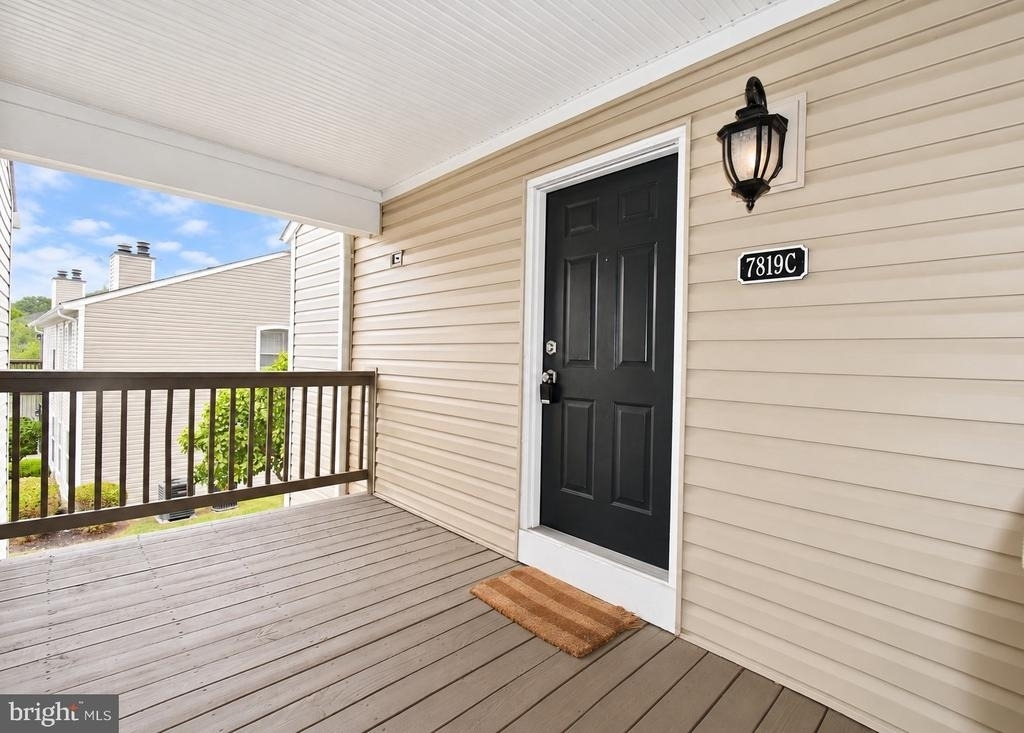 7819 Harrowgate Circle - Photo 2
