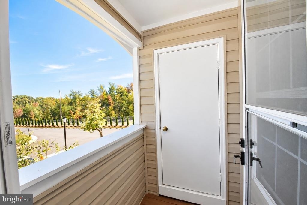 7819 Harrowgate Circle - Photo 22