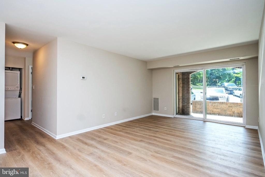 5908 Cove Landing Road - Photo 8
