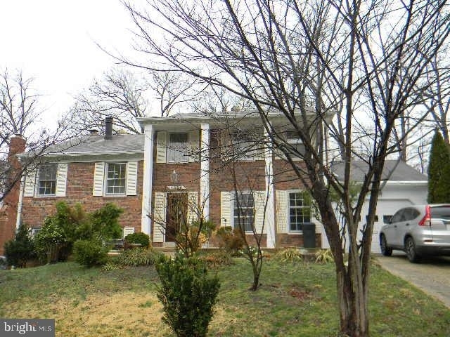 4320 Wakefield Drive - Photo 0