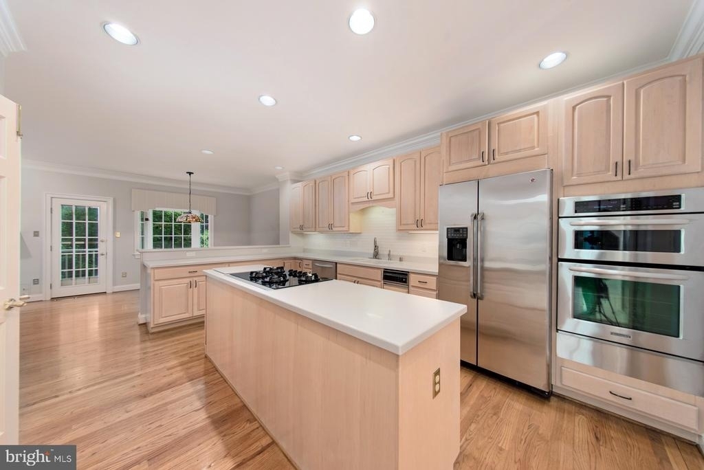 101 Gresham Place - Photo 8