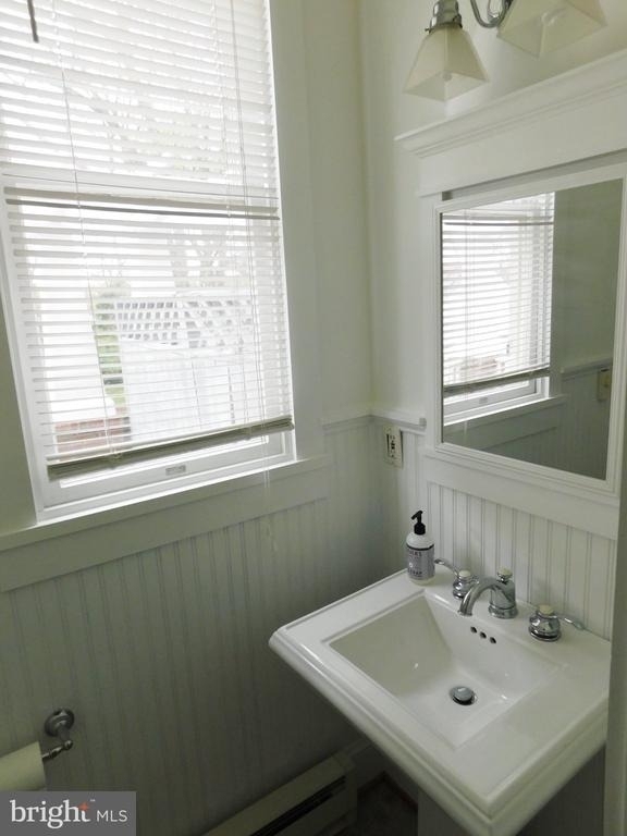 111 Academy Street - Photo 29