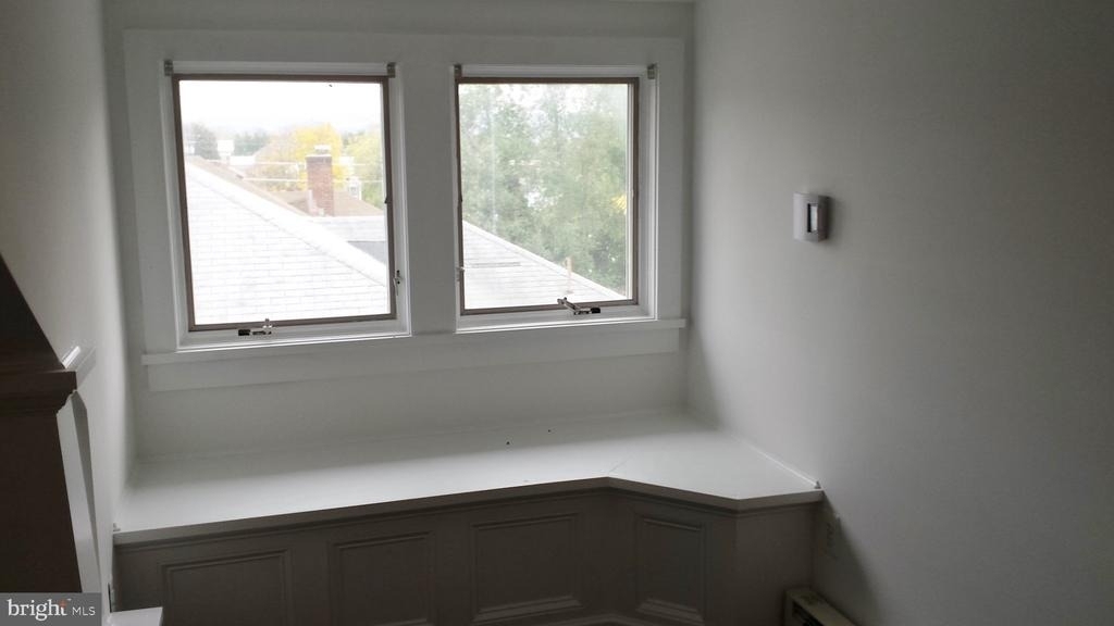 111 Academy Street - Photo 45