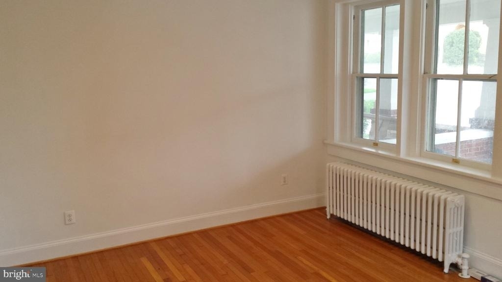 111 Academy Street - Photo 9