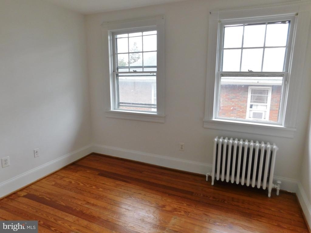 111 Academy Street - Photo 35