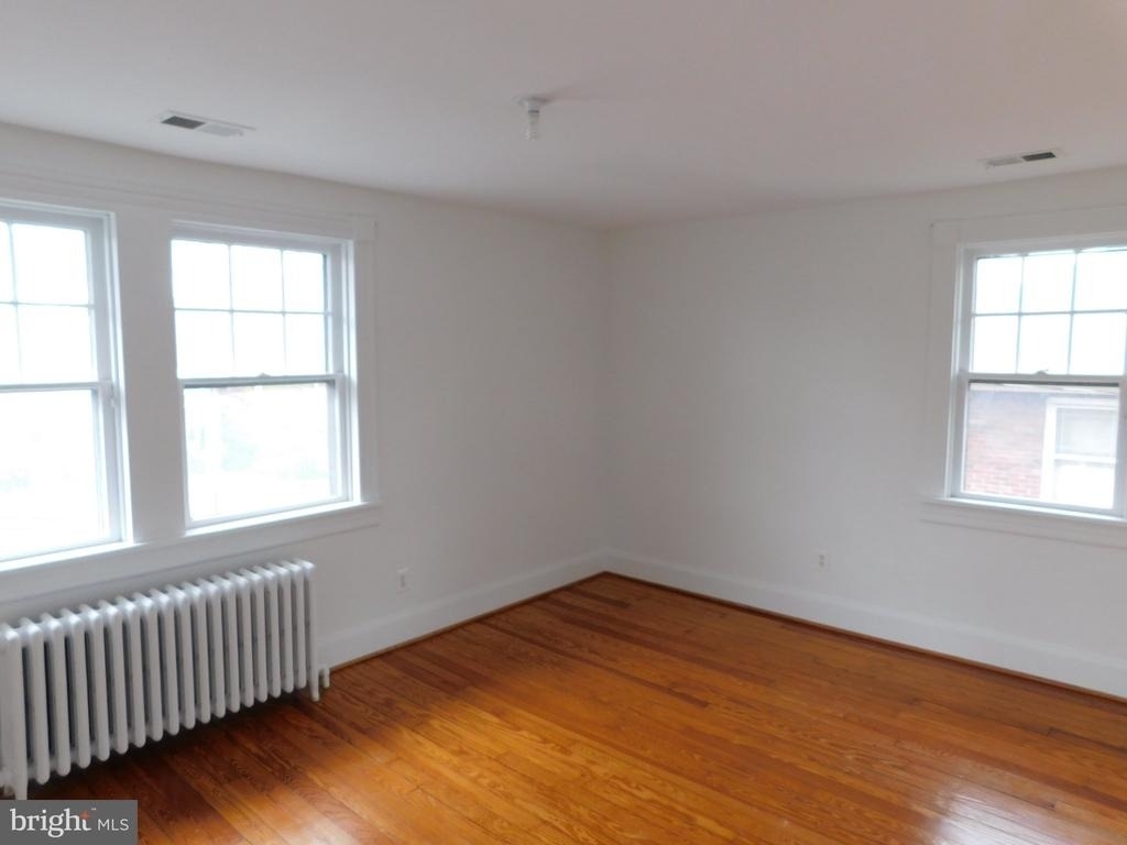 111 Academy Street - Photo 36