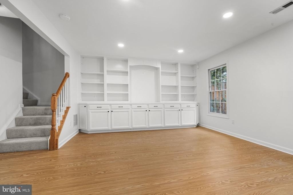 3905 Charles Avenue - Photo 30