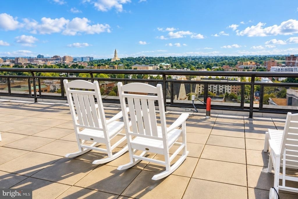 801 N Pitt Street - Photo 15