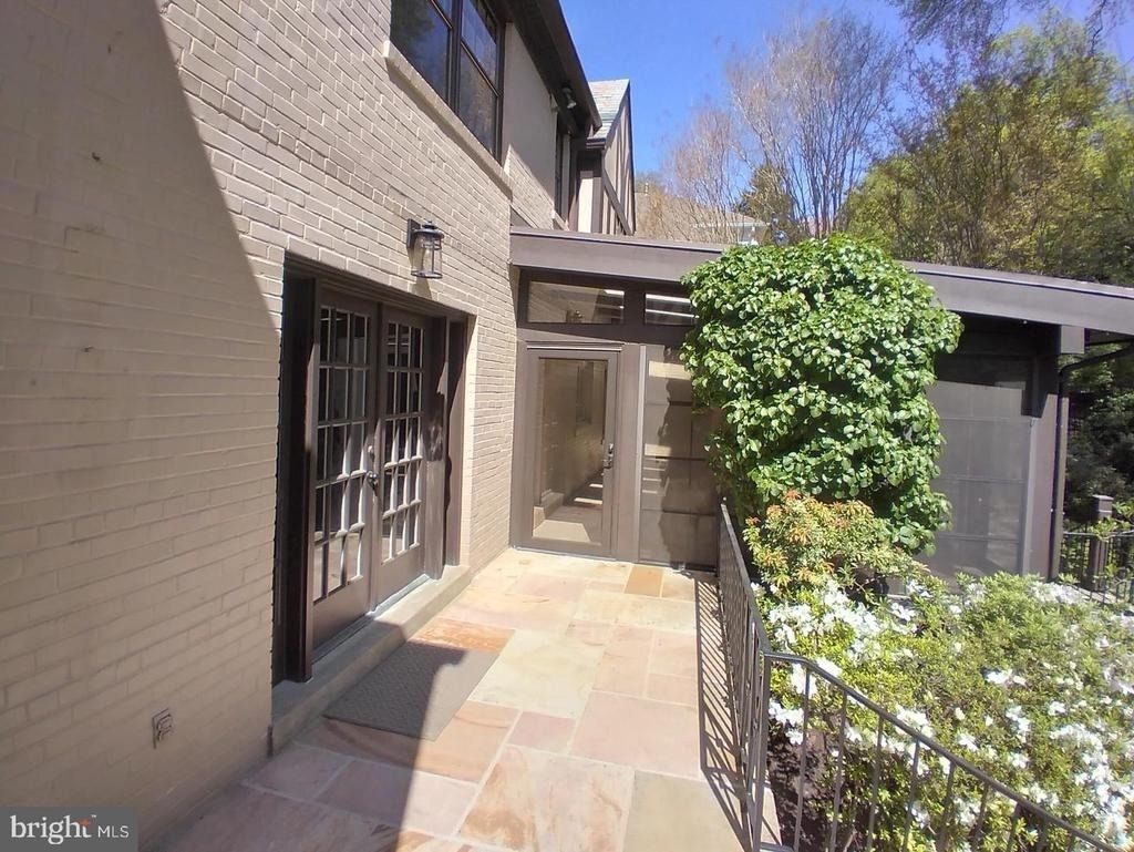 3131 N Abingdon Street - Photo 10